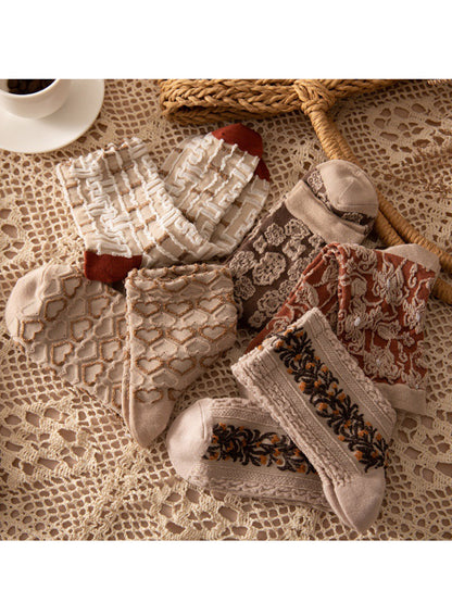 Damen Vintage Socken im Boho-Stil – 5er Set, florale Muster, ideal für Alltag und Freizeit