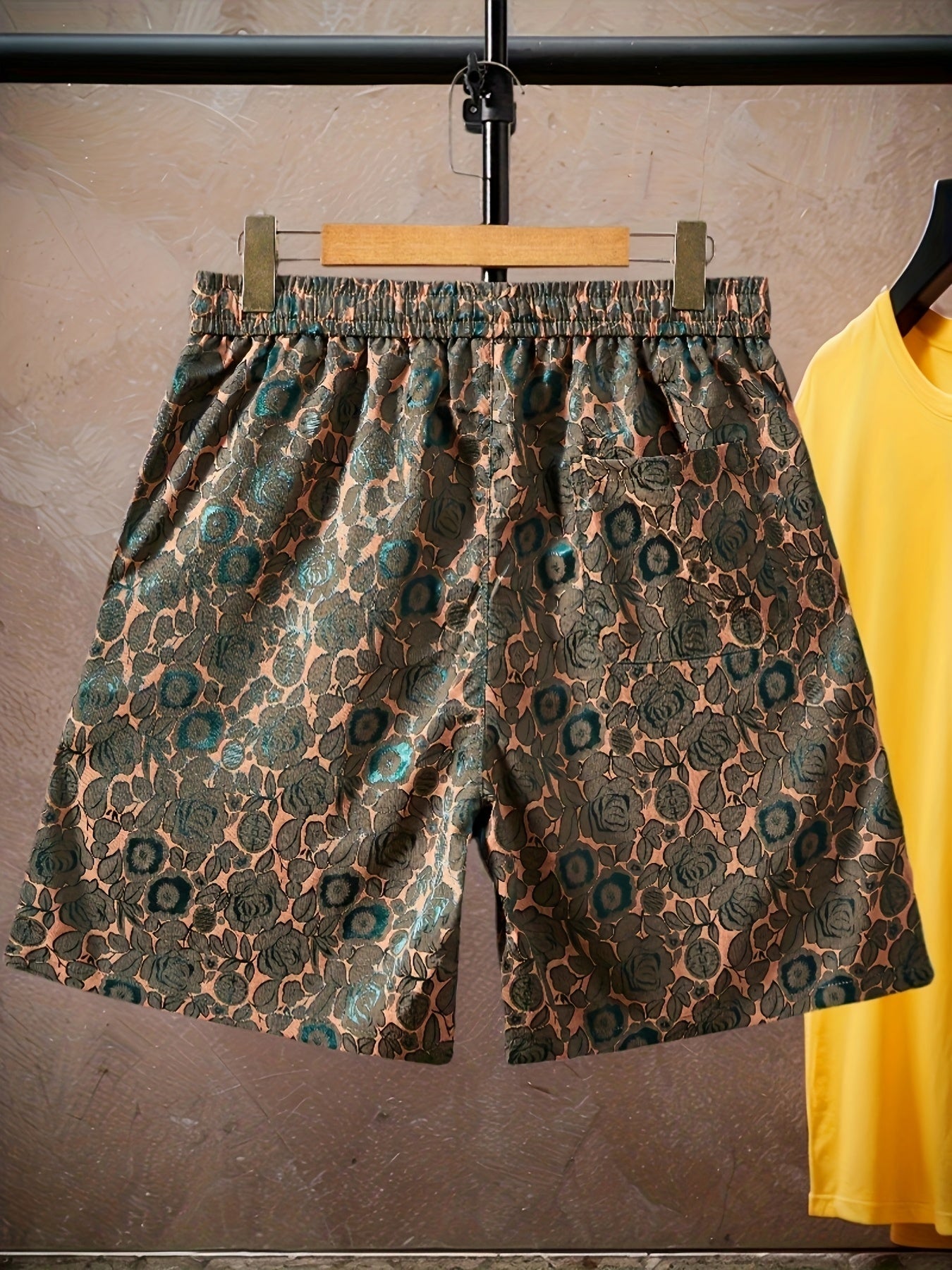 Herren Premium Jacquard-Shorts mit Rosenmuster – Modische Freizeithose für stilbewusste Looks