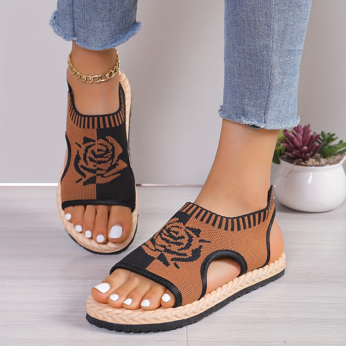 Damen Casual Sandalen mit Blumenmuster – Bequeme Sommerschuhe mit offener Zehenpartie