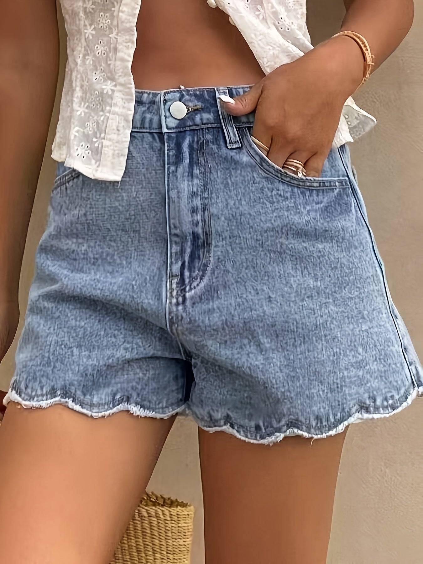 Damen High Waist Denim Shorts mit Muschelsaum – Sommer Casual Style