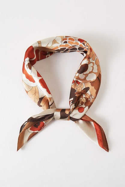 Quadratisches Tuch mit Blumenmuster und farbigem Rand