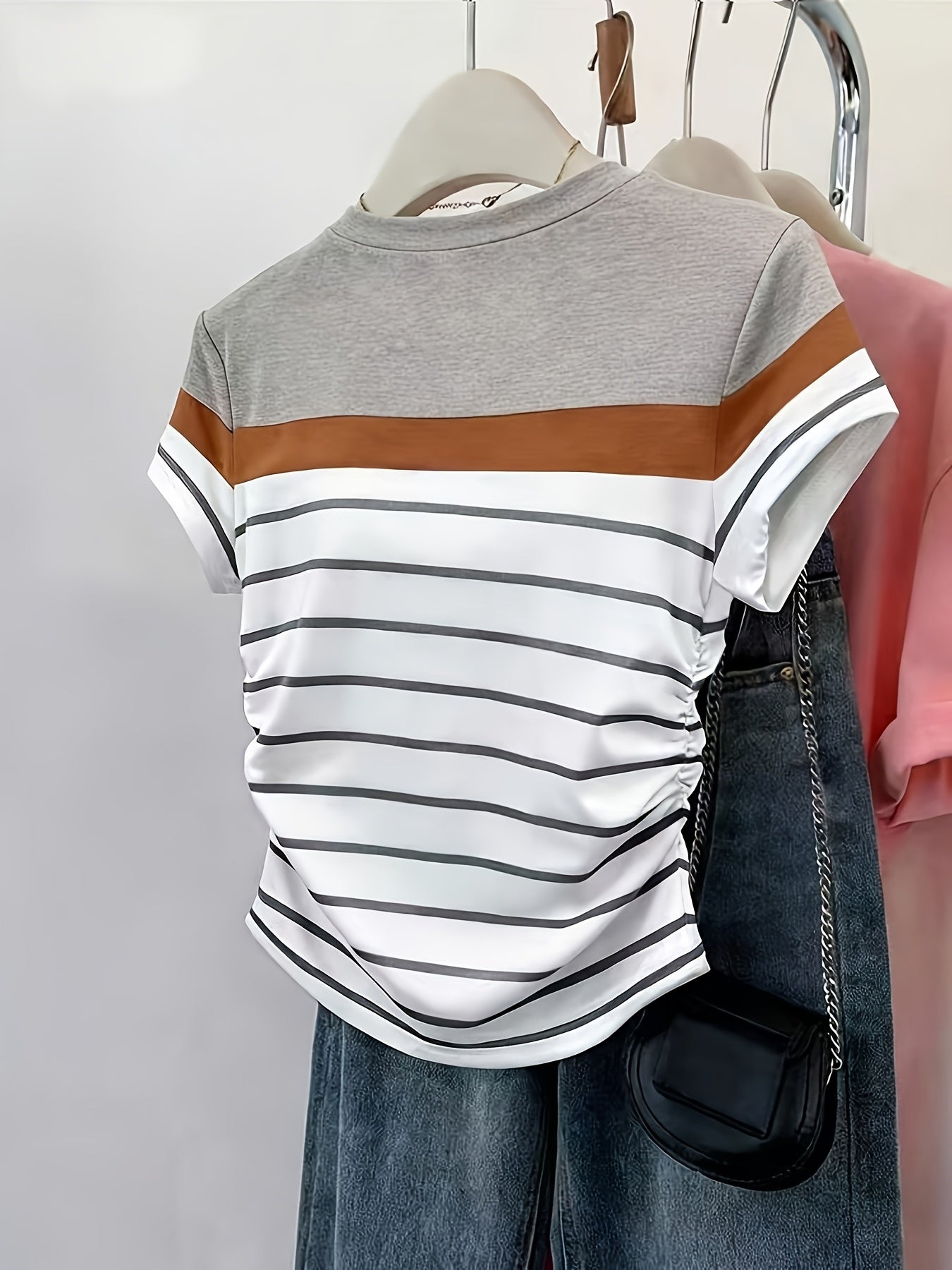 Damen T-Shirt mit Streifen und Raffungen – Modisches Freizeitshirt, Kurzarm, Elegant für Alltag und Büro