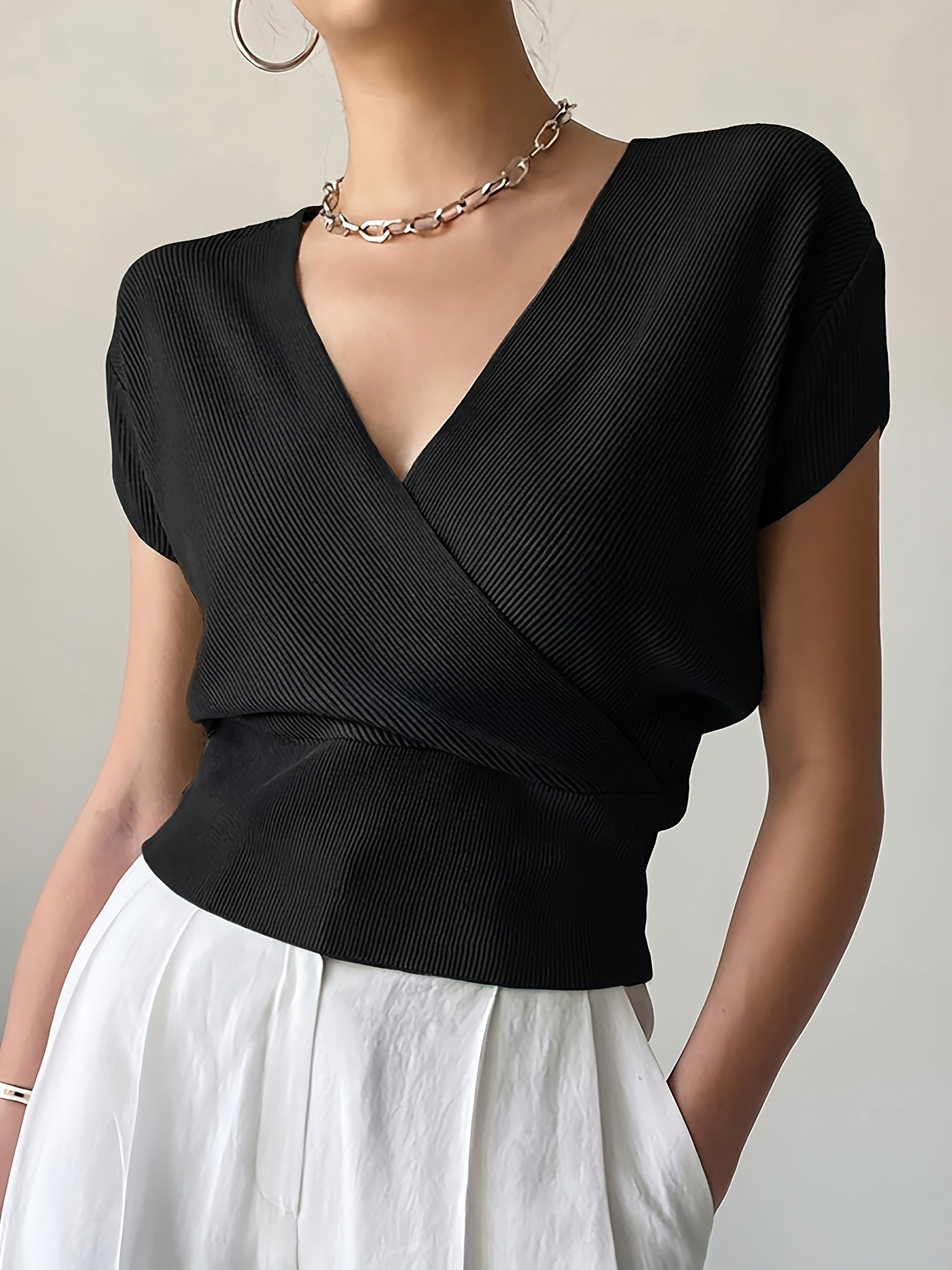 Damen Wickelshirt mit V-Ausschnitt – Eleganter Sommer Pullover Kurzarm für Freizeit & Büro