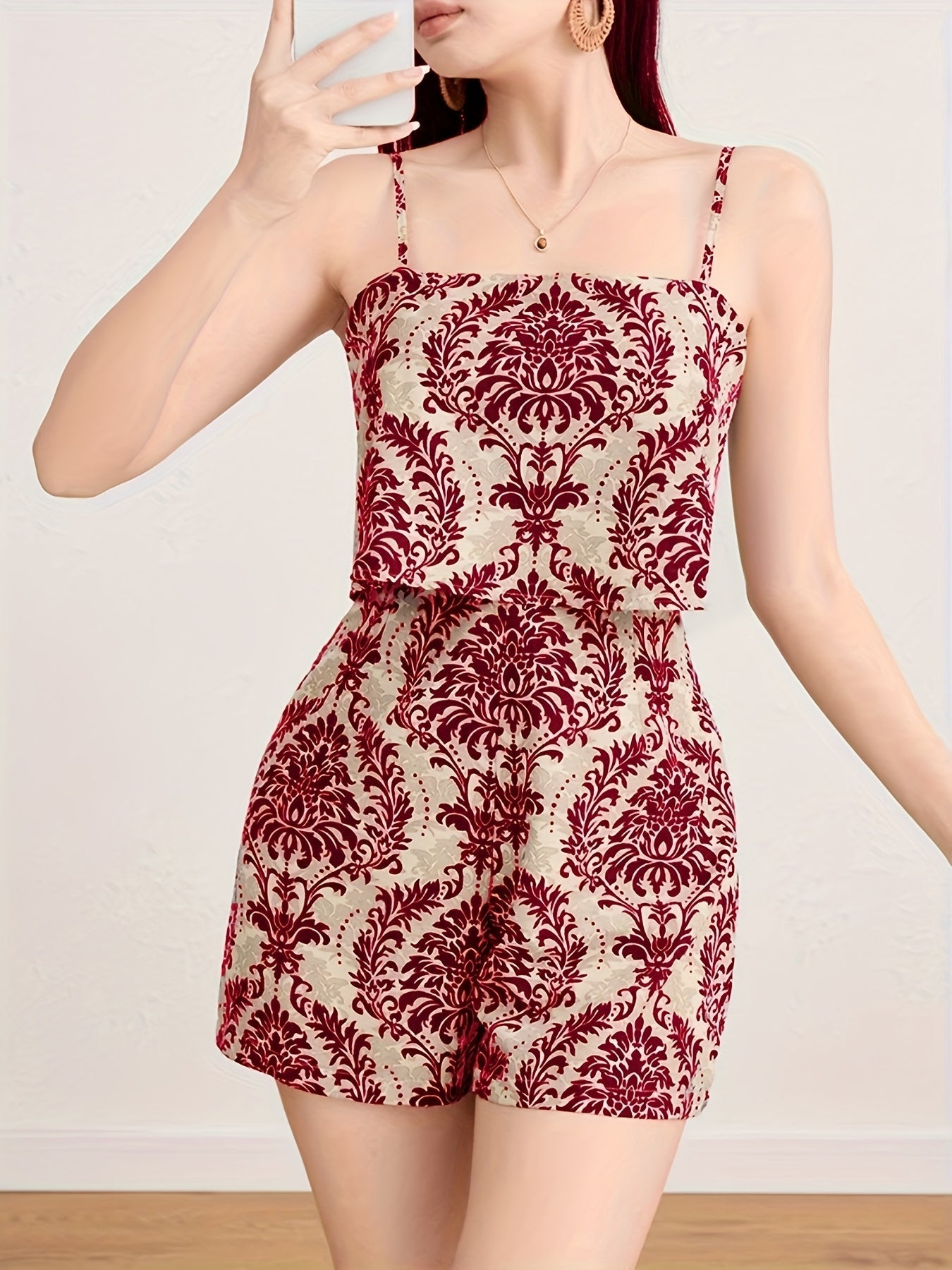 Damen Jumpsuit mit Spaghettiträgern und elegantem Ornament-Muster – Modischer Einteiler für Freizeit und Ausgehen