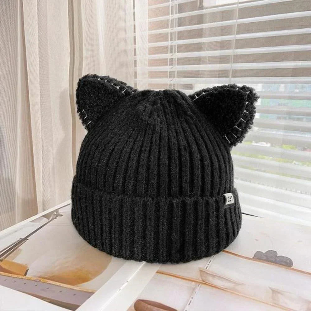 Gerippte Beanie Mütze mit Katzenohren und Umschlag, verschiedene Farben
