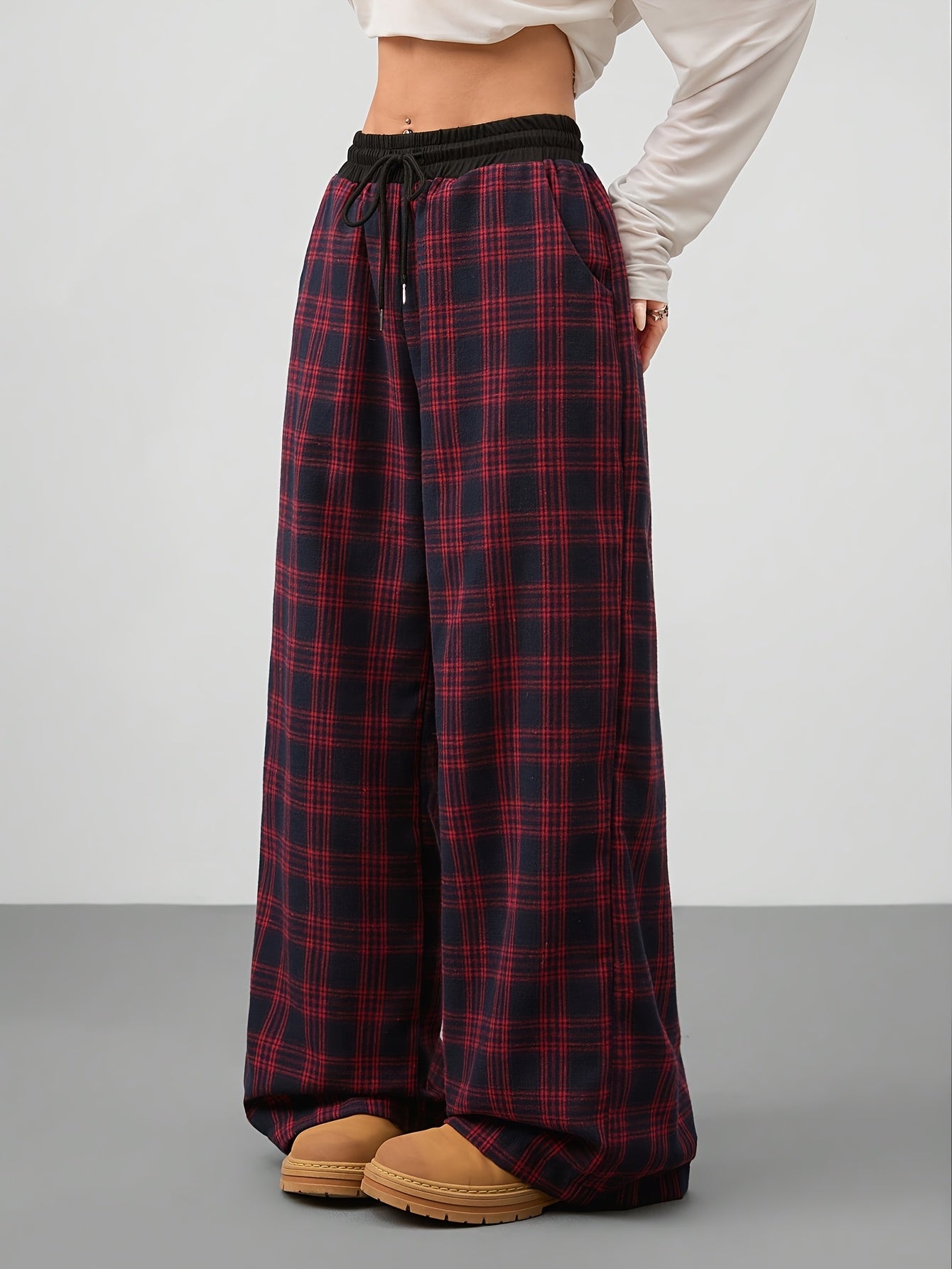 Damen Weite Loungehose mit Kordelzug im Karomuster – Bequeme Freizeithose für Alltag und Zuhause