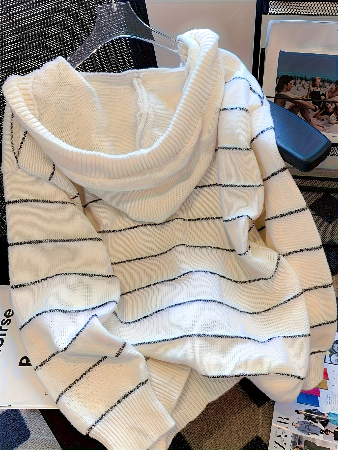 Damen Strickpullover mit Kapuze, gestreift, Cremeweiß