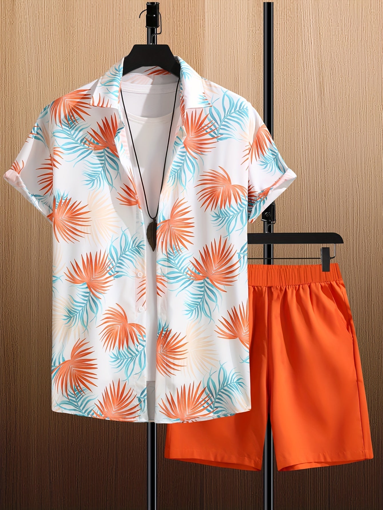 Herren Sommer Strand Set – Kurzarm Hemd und Shorts im tropischen Print, modisch & leger