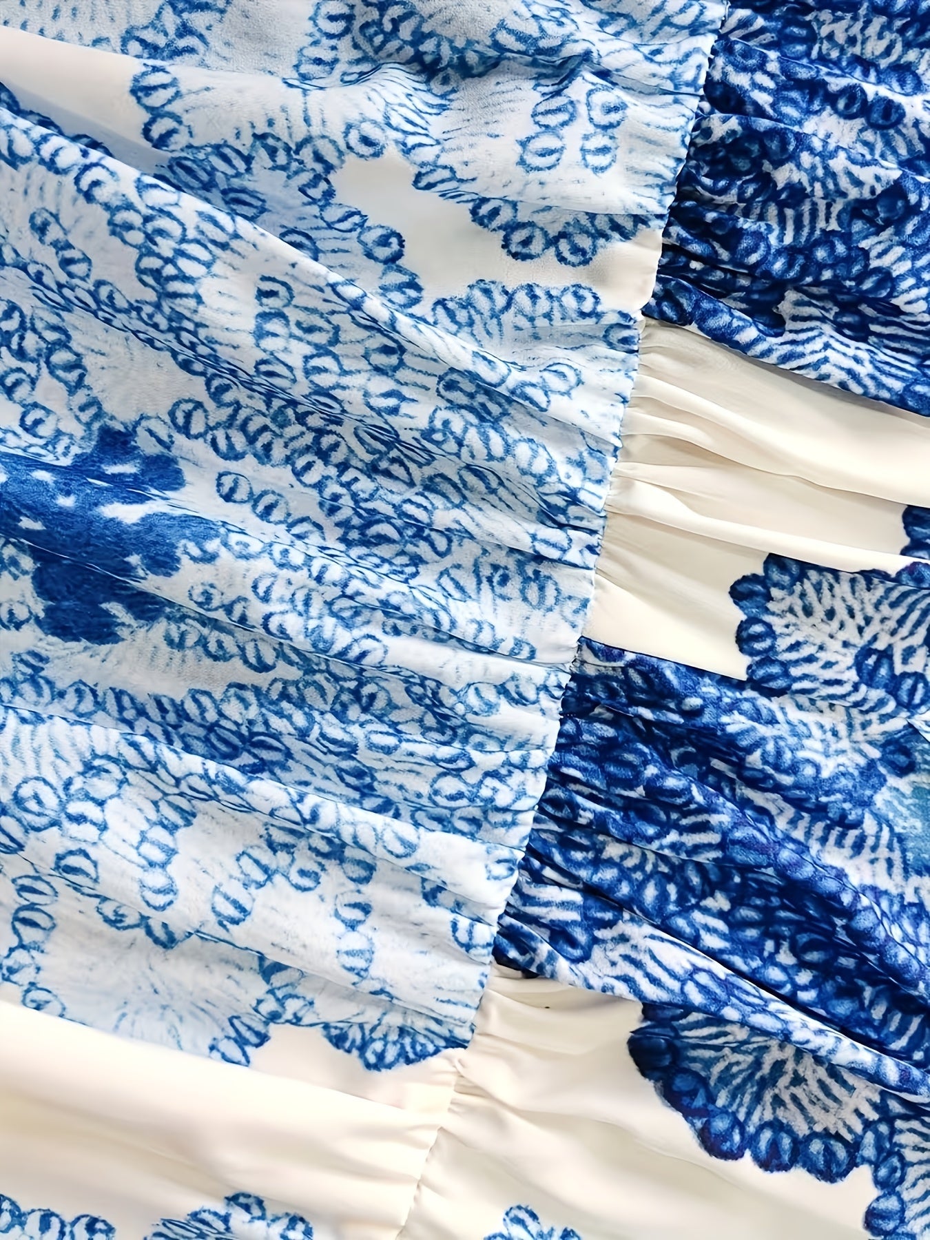 Damen Boho Maxikleid mit Halterneck und Grafikprint für Urlaub und Sommerfeste