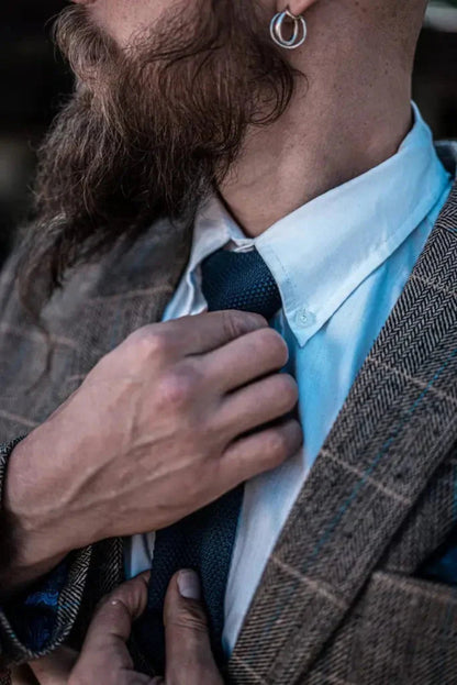 Dreiteiliger Herrenanzug im Vintage-Look mit Karomuster