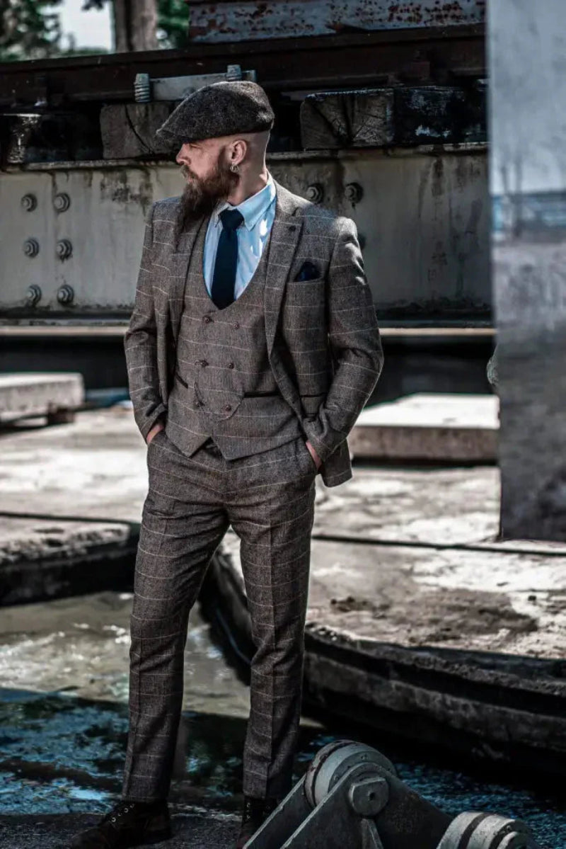 Dreiteiliger Herrenanzug im Vintage-Look mit Karomuster
