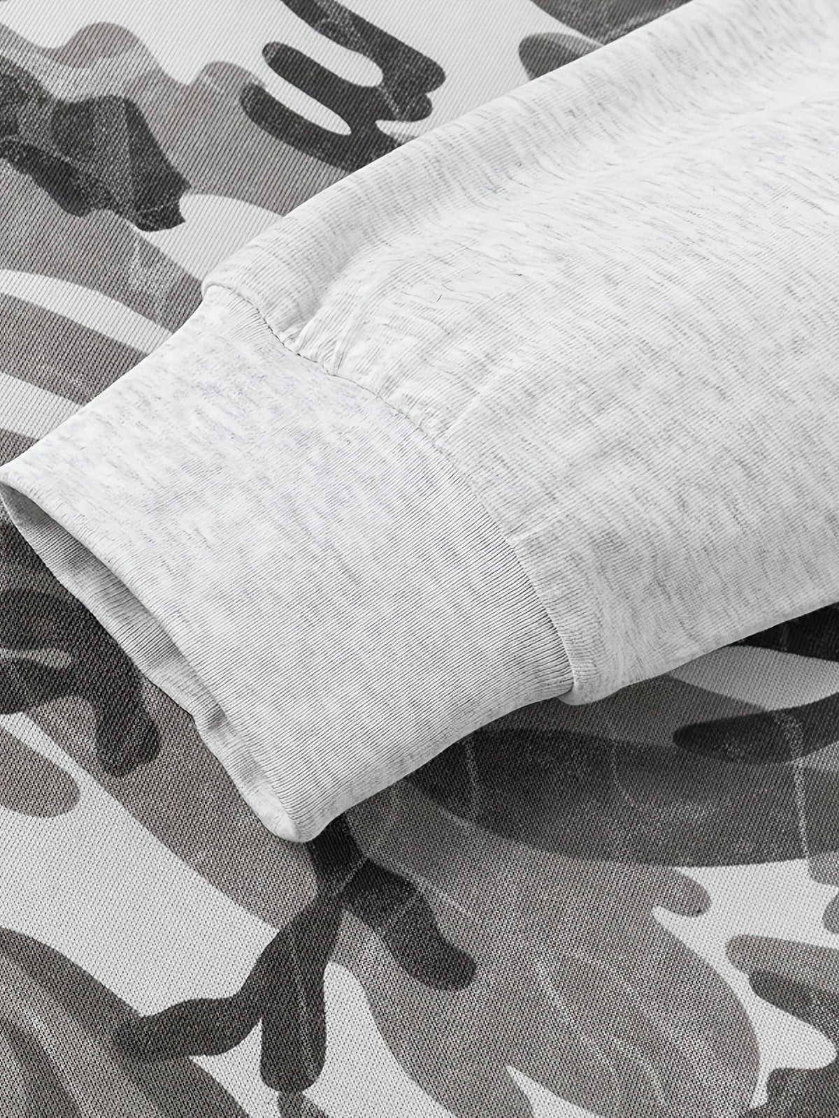 Unisex Langarmshirt Camouflage Rundhals Raglanärmel