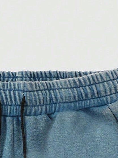 Herren Streetwear Shorts mit „Hustle“-Print – Lässige Freizeithose mit Kordelzug