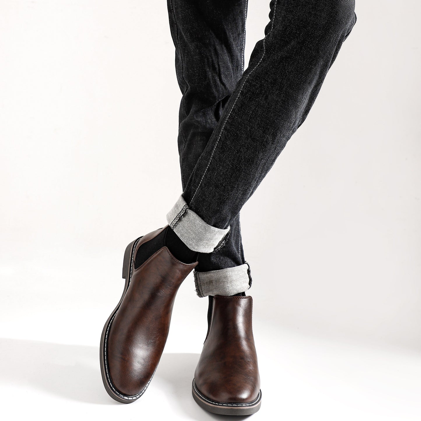 Herren Chelsea Boots mit elastischem Einsatz und Zuglasche