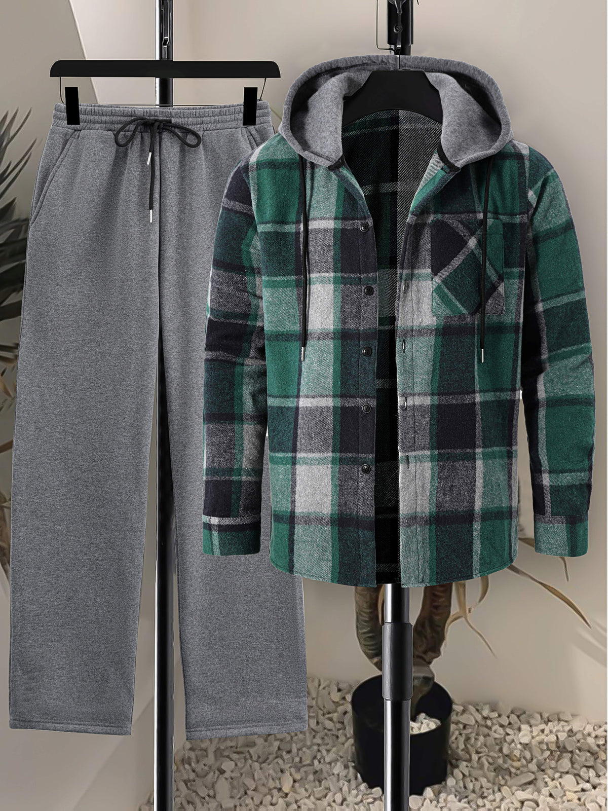 Herren Kariertes Hemd mit Kapuze und Unifarbene Jogginghose Set