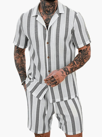 Herren Set Kurzarmhemd und Shorts im lässigen Streifen-Design für Sommer und Freizeit
