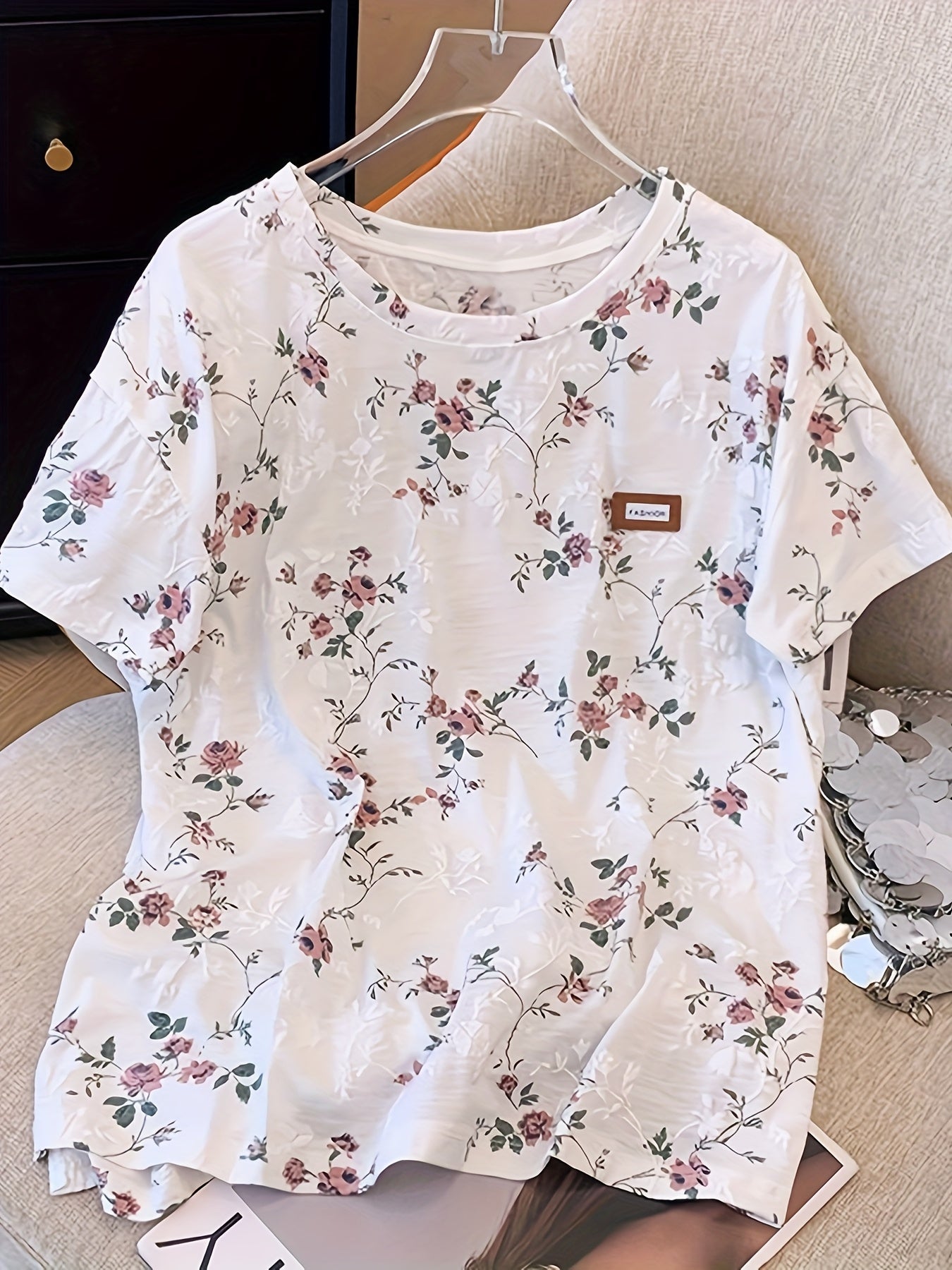 Damen T-Shirt mit Blumenmuster und lockerem Chic-Stil – Ideal für Frühling und Sommer