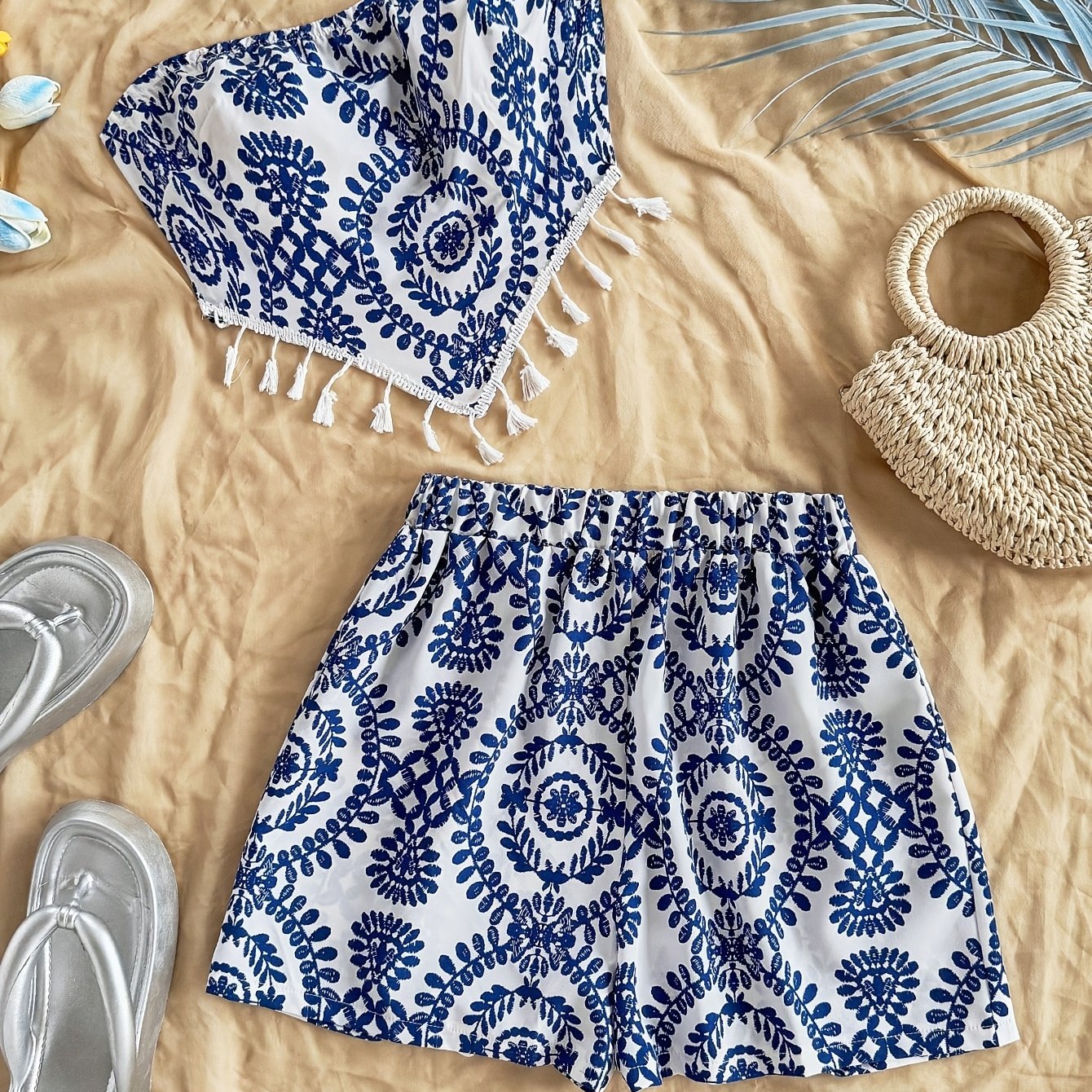 Damen Zweiteiliges Set Bandeau Top und Shorts mit Boho Muster – Perfekt für Strand und Freizeit