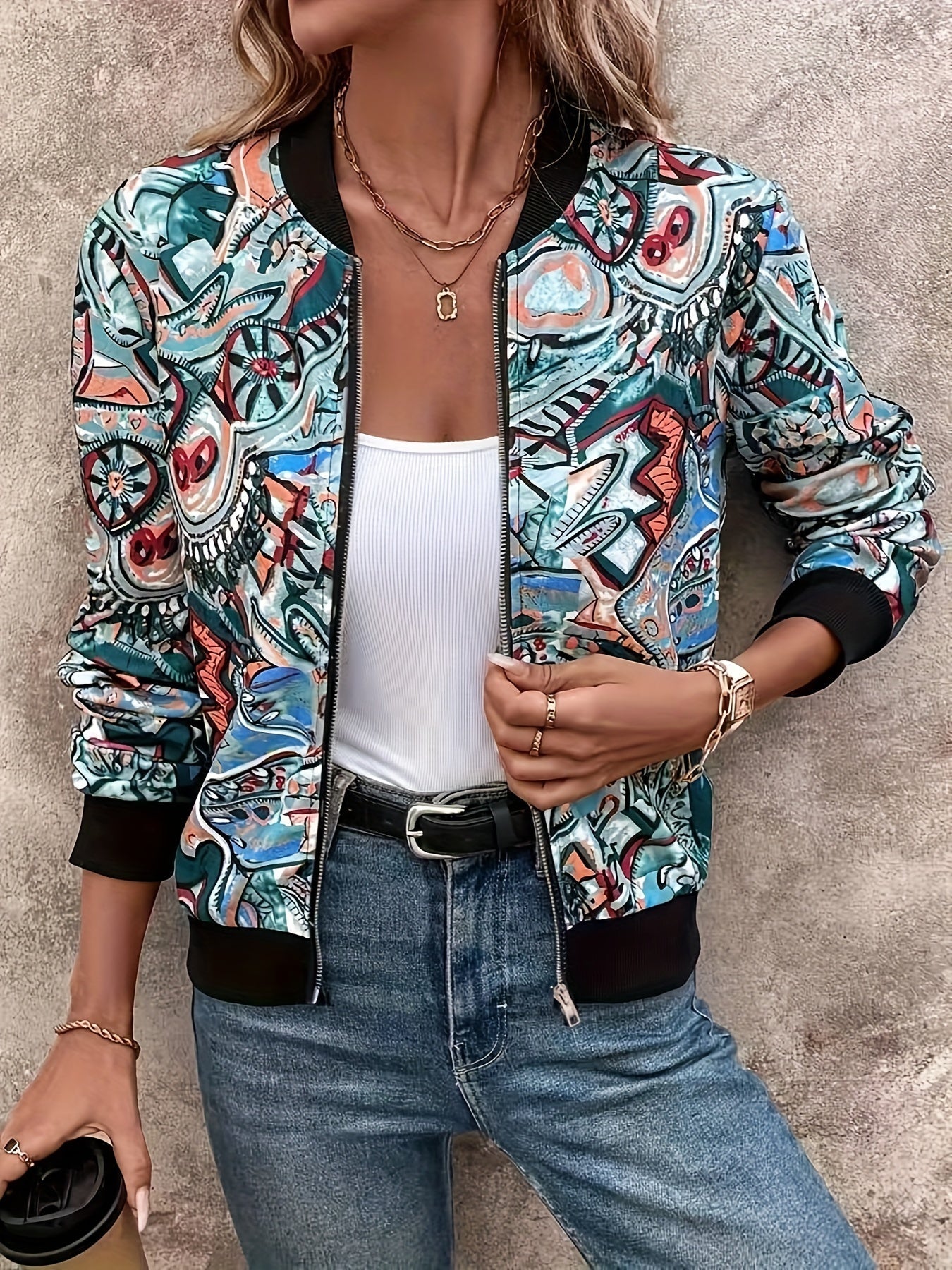 Damen Bomberjacke mit abstraktem Muster – Modischer Freizeit-Look für Alltag und Urlaub