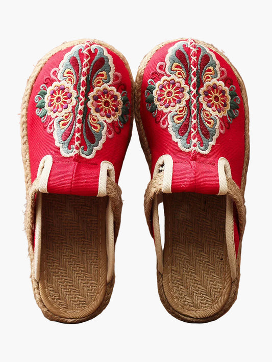 Damen bestickte traditionelle Hausschuhe mit Blumenmuster – Komfort und Stil für Zuhause