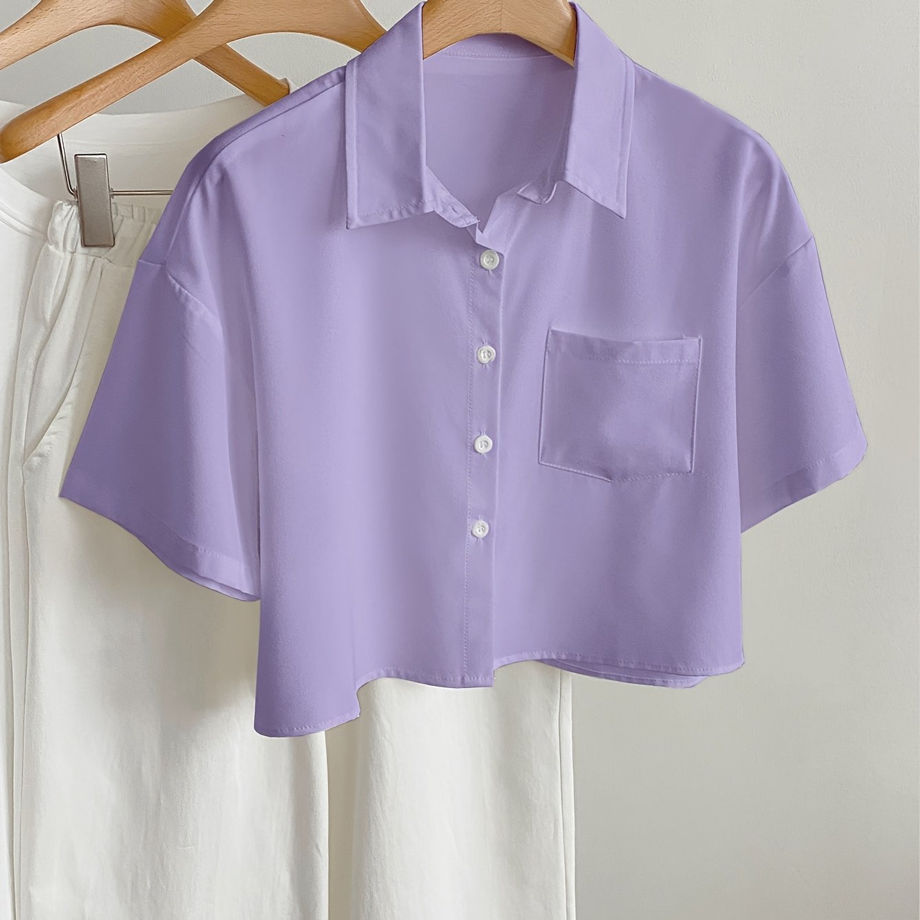 Damen Kurzarm Bluse im modernen Cropped-Look – Lässig & vielseitig kombinierbar