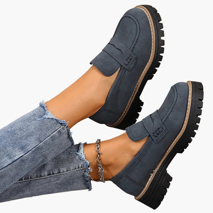 Damen Loafer im klassischen Stil mit Profilsohle – Bequeme Alltags-Slipper für Freizeit und Büro