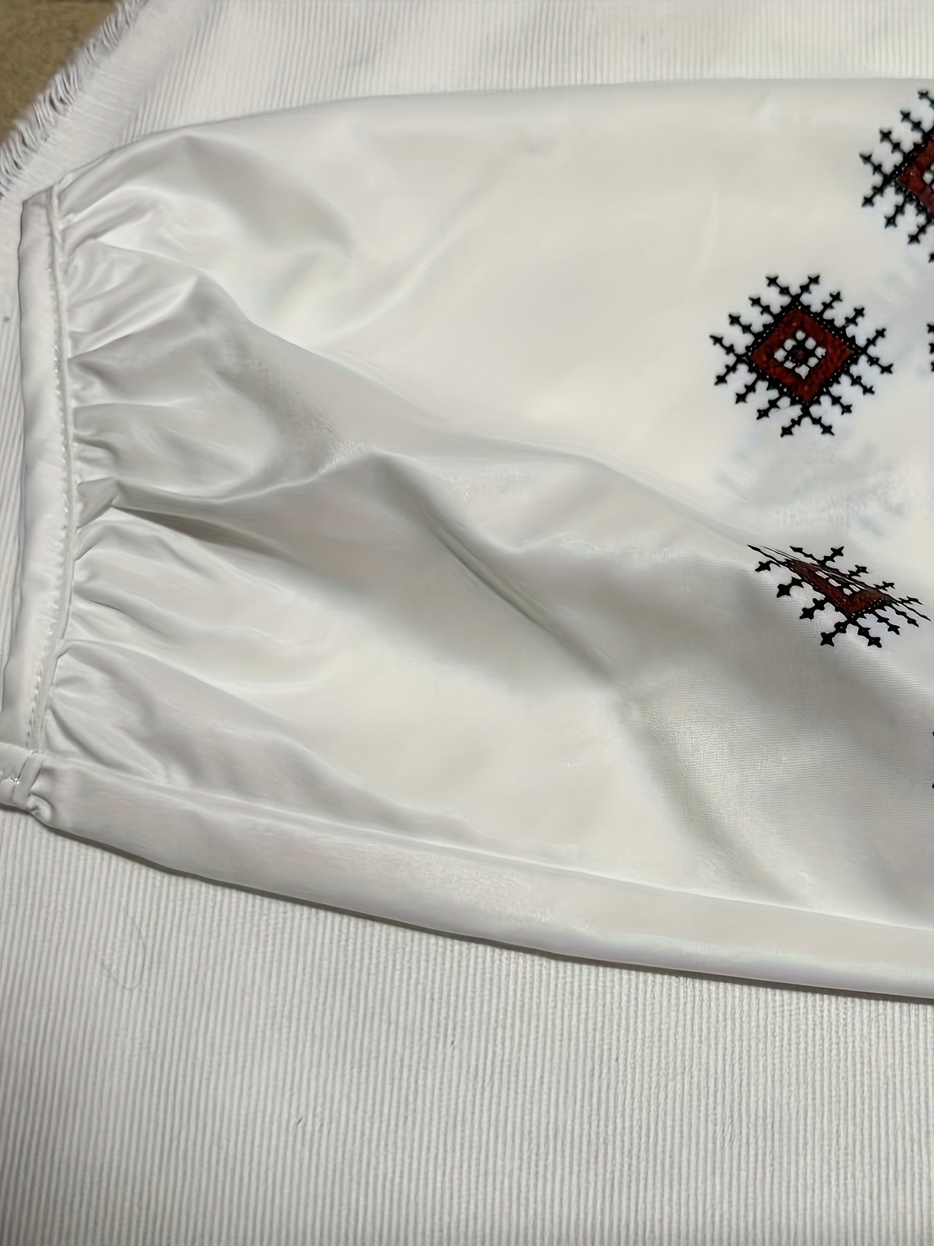 Damen Bluse mit Stickerei Weiß Rote Ethno-Muster Lange Ärmel