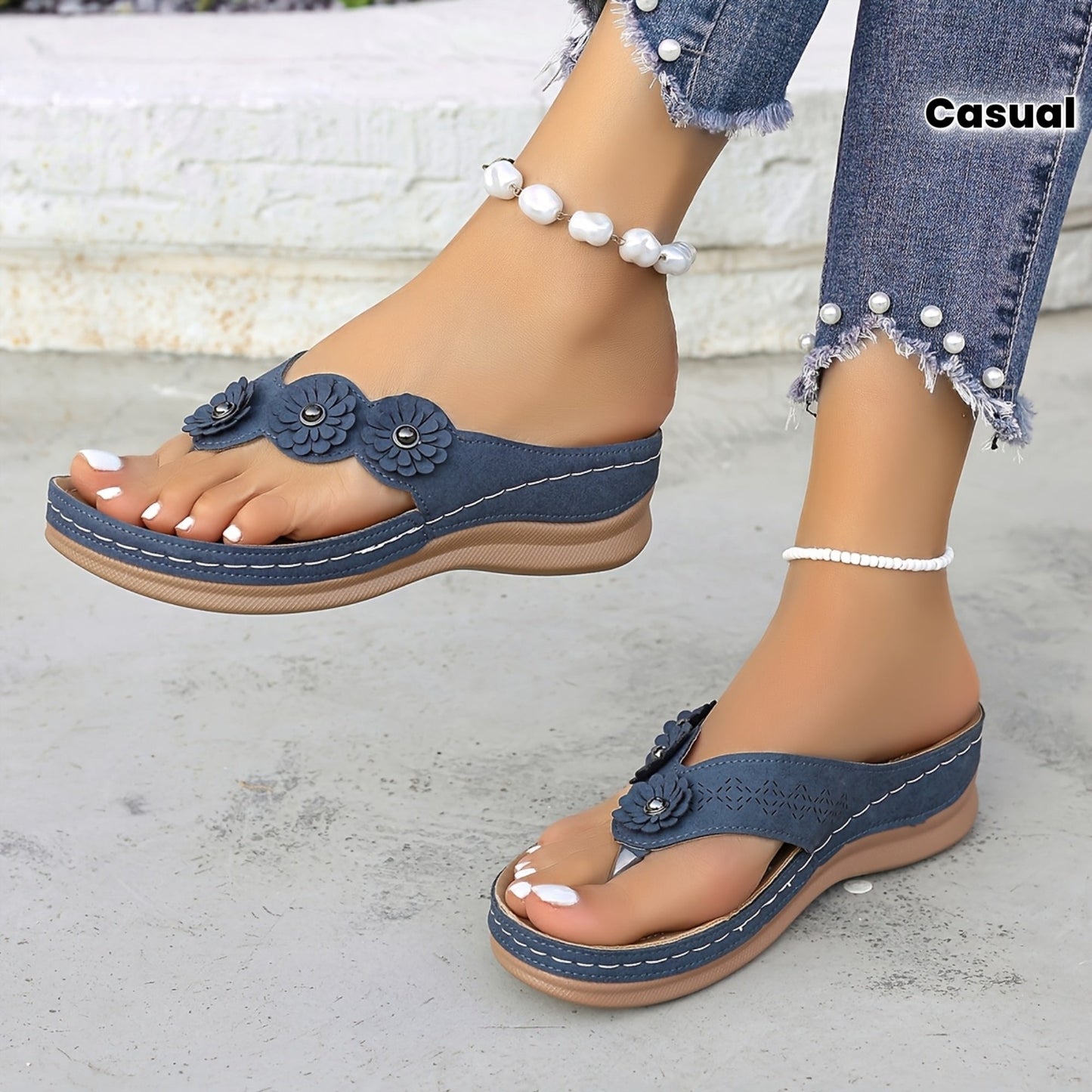 Damen Casual Zehentrenner Sandalen mit Blumenapplikation – Bequeme Sommerschuhe für Freizeit und Alltag
