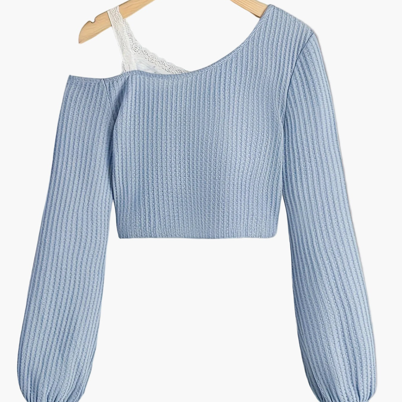 Damen Off-Shoulder Strickpullover mit Spitzen-Detail – Modischer Cropped Sweater für Alltag und Freizeit