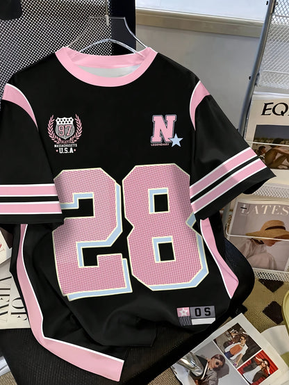 Damen Preppy Style Jersey T-Shirt mit Nummer 28 und sportlichem Design für Freizeit und Streetwear
