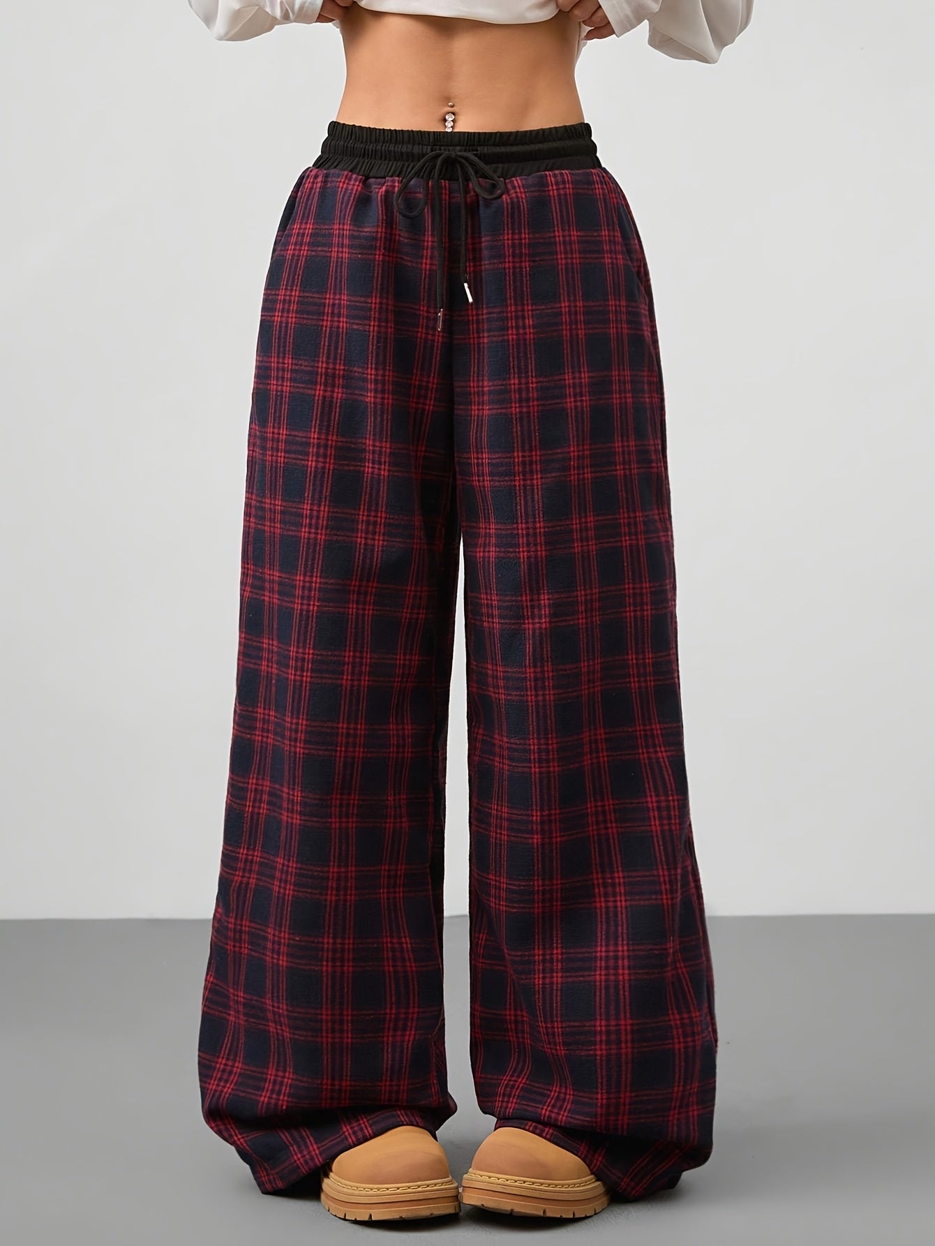 Damen Weite Loungehose mit Kordelzug im Karomuster – Bequeme Freizeithose für Alltag und Zuhause