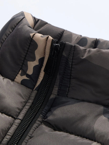 Unisex Steppweste Camouflage, Olivgrün/Braun/Schwarz, Ärmellos, Reißverschluss