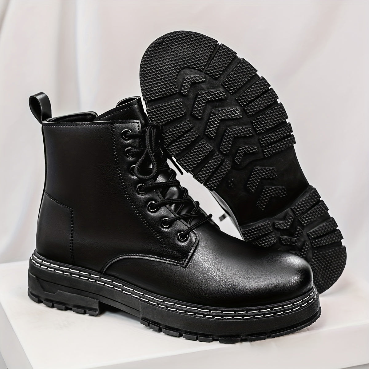 Schwarze Schnürstiefel Hohe Stiefeletten mit Ziernähten