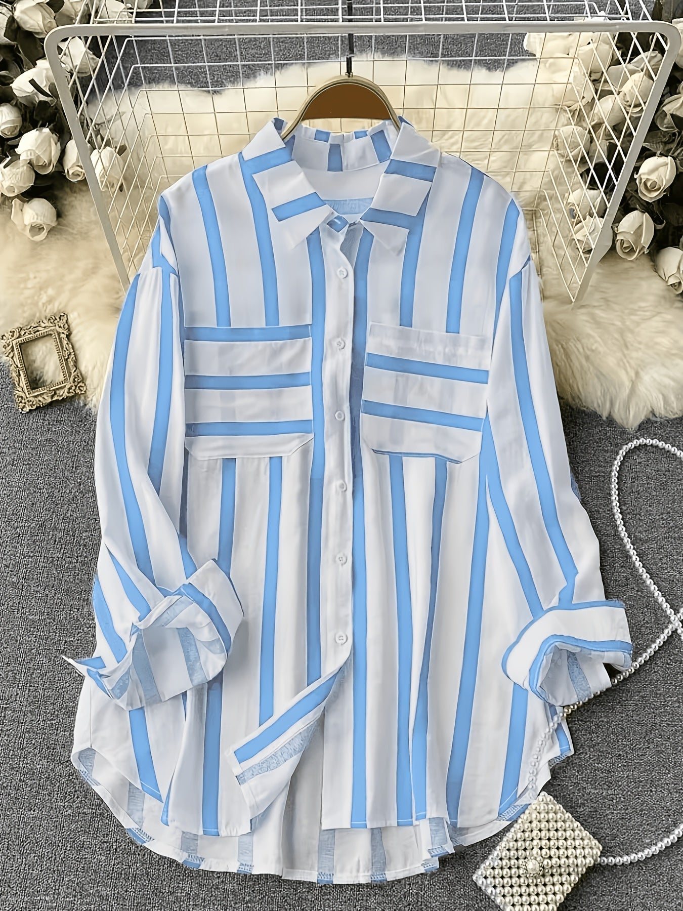 Damen Streifen-Bluse im Boyfriend-Stil mit Knopfleiste und Brusttaschen – Elegante Freizeit- und Businessmode