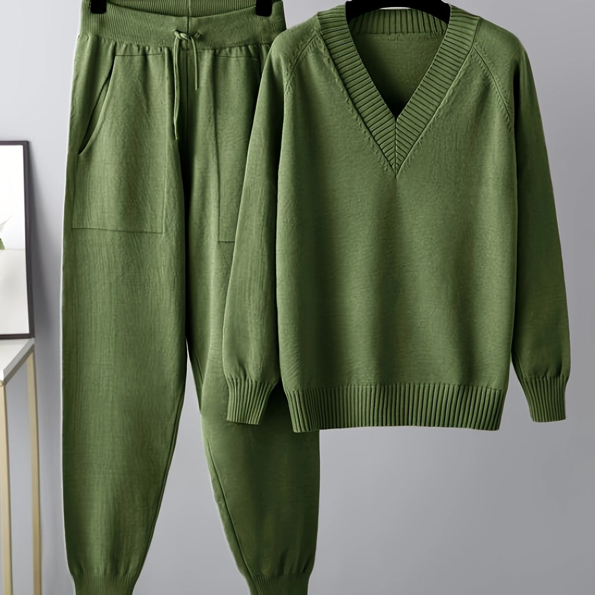 Damen Loungewear Set Strickpullover V-Ausschnitt und Strickhose Jogger mit Tunnelzug