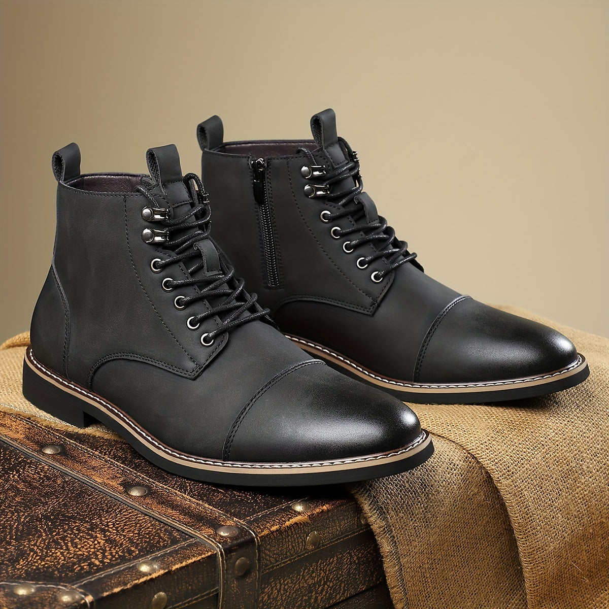 Herren Stiefeletten zum Schnüren in Braun mit Zehenkappe und flachem Absatz