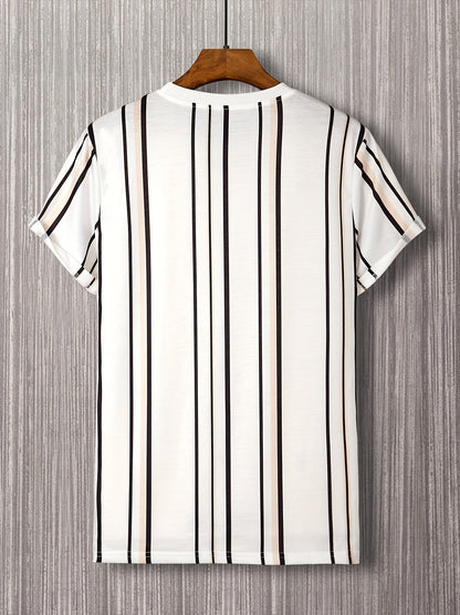 Herren T-Shirt mit vertikalem Streifenmuster und modernem Grafik-Print – Trendiges Freizeitshirt für Alltag und Ausgehen