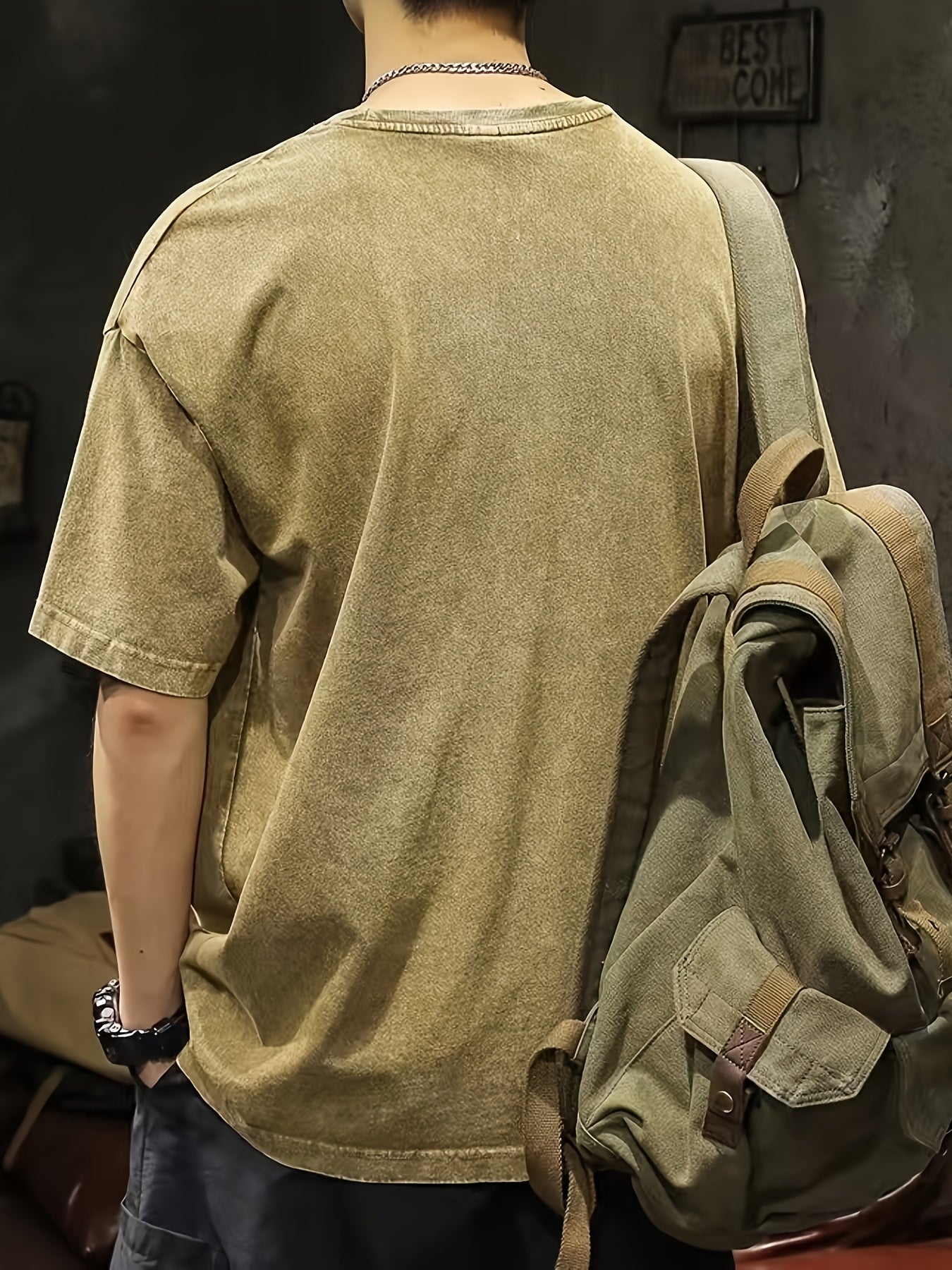 Herren Oversize Streetwear T-Shirt mit Prägung – Moderner Urban Style