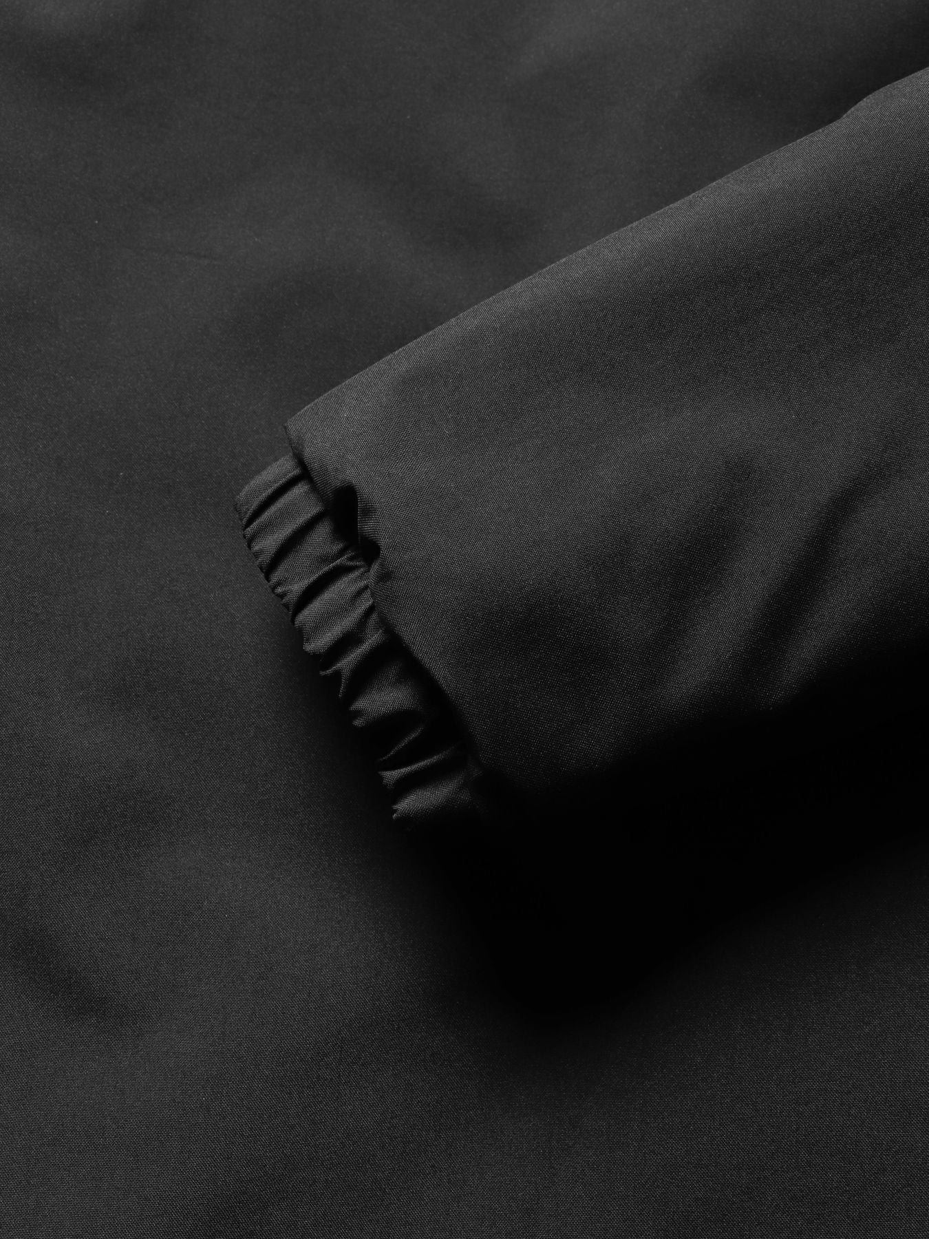 Damen Freizeit Winterjacke mit Kapuze und geometrischem Print – Stilvolle Alltagsjacke für kalte Tage