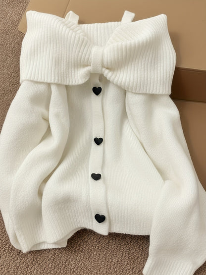 Damen Strickpullover Carmen-Ausschnitt mit Schleife und Herzknöpfen