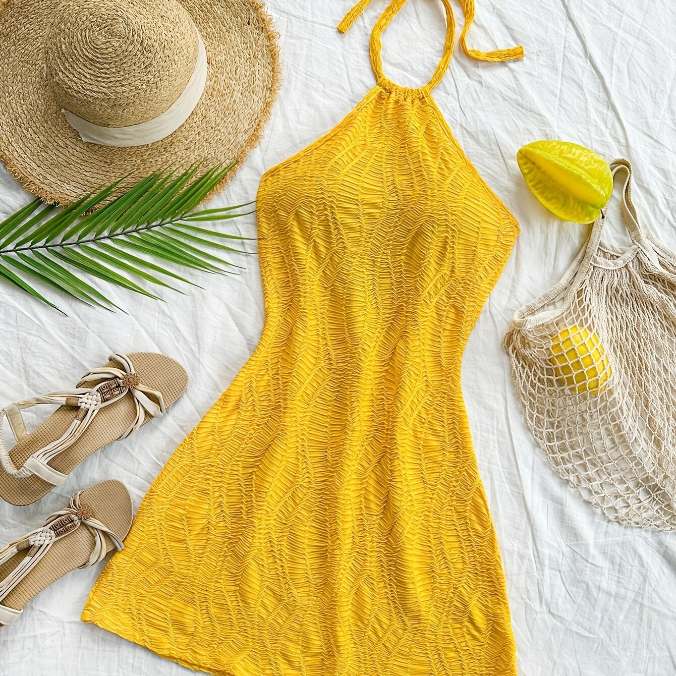Damen Halterneck Minikleid mit Struktur – Verspielter Look für Urlaub & Freizeit