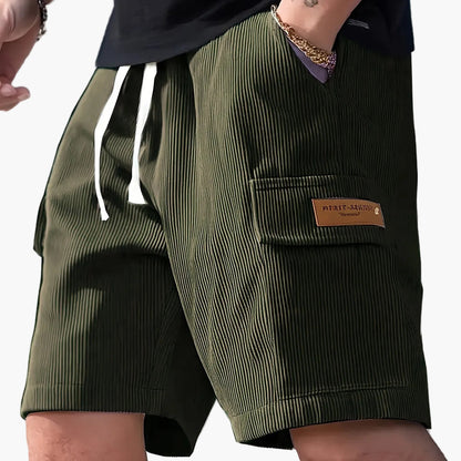 Herren Freizeithose – Modische gestreifte Shorts mit Kordelzug und Seitentasche, ideal für Alltag & Urlaub