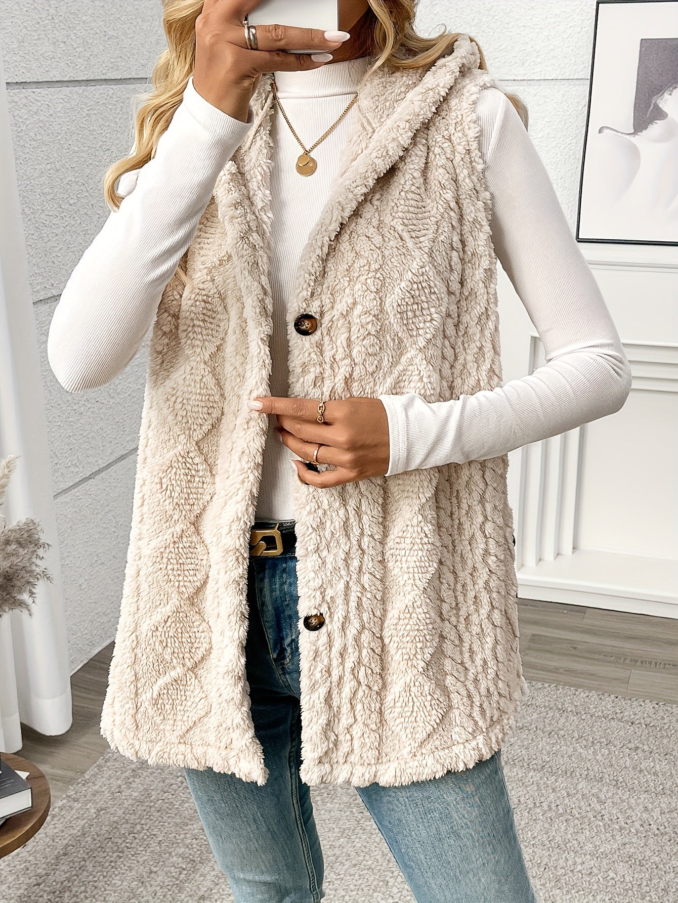 Damen Strickweste mit Kapuze und Knöpfen – Eleganter Lagenlook für Alltag und Freizeit