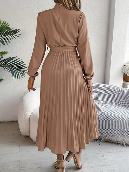 Damen Midikleid mit Faltenrock und Bindegürtel – Eleganter Alltags- und Büro-Look