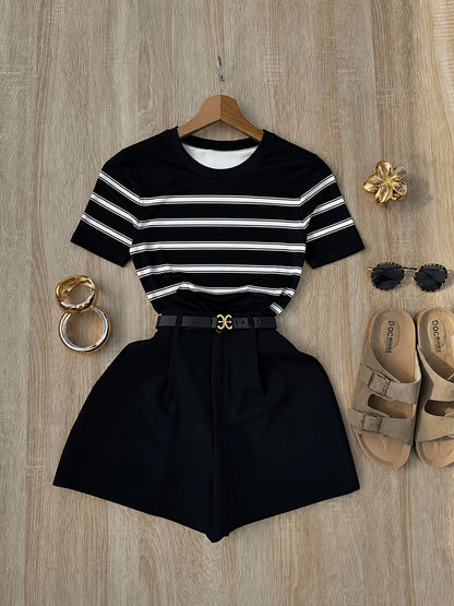 Damen Zweiteiler Set – Gestreiftes Shirt und High-Waist Shorts für Alltag & Freizeit