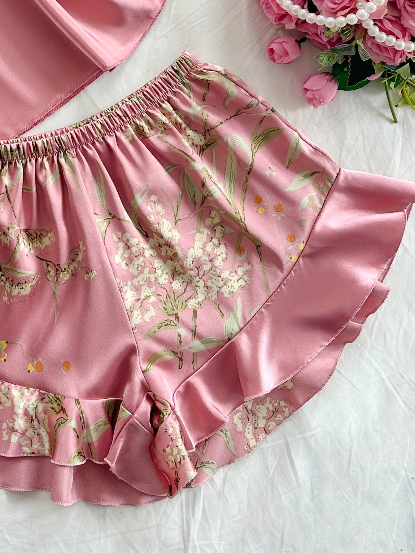 Damen Satin Pyjama Set mit Blumenmuster – Elegantes Schlafanzug-Set für Sommer & Alltag