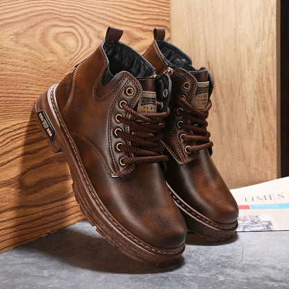 Robuste Herren Winterstiefel mit Schnürung und Reißverschluss, gefüttert, in Braun und Schwarz