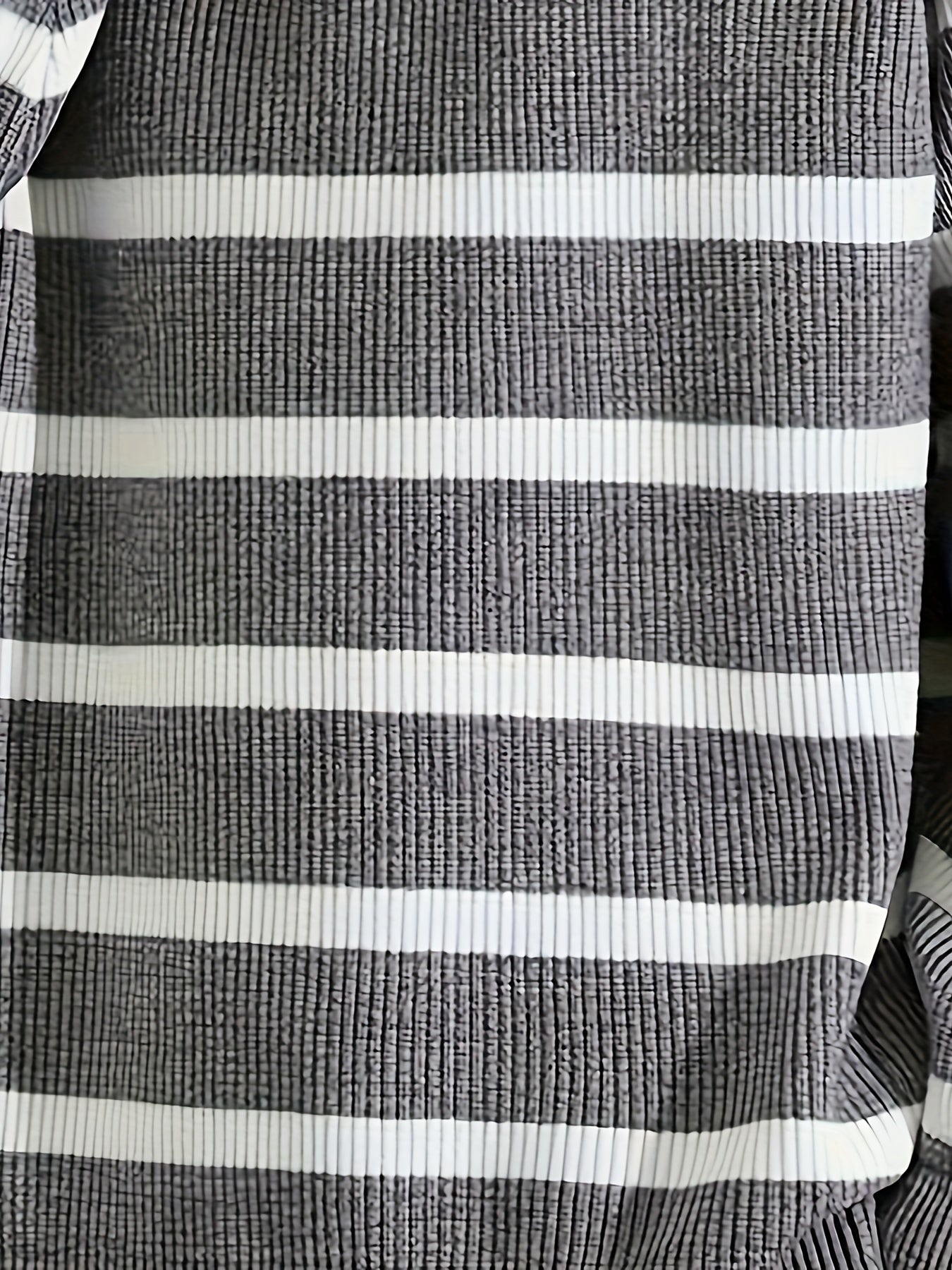 Herren Strickpullover mit Stehkragen und Reißverschluss – Gestreifter Casual Look für Herbst & Winter
