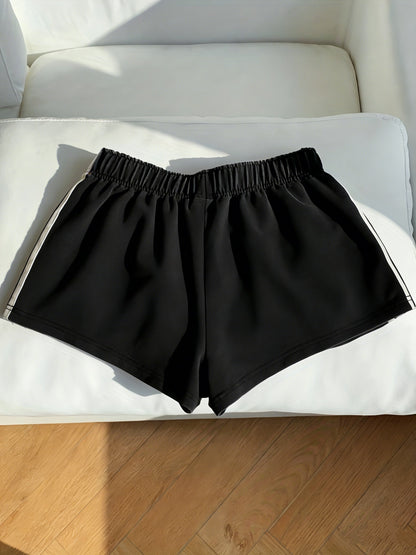 Damen Sport Shorts mit Streifen – Lässige Fitness & Freizeitshorts