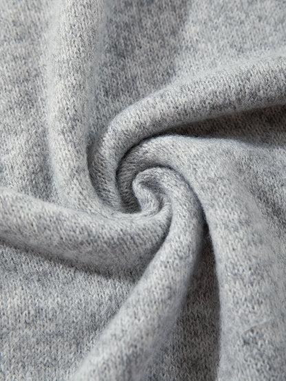 Unisex Grobstrick Pullover Grau mit weißen Details Rundhals